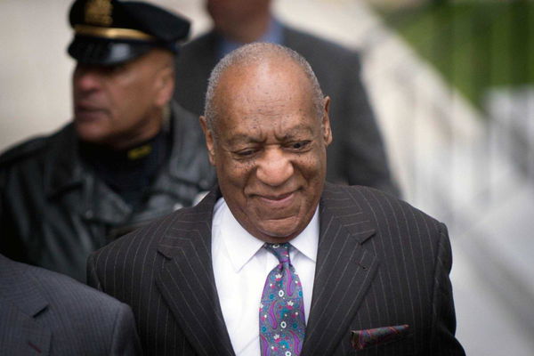 Bill Cosby ha pagato 3.4 milioni per ottenere il silenzio della donna che stuprò nel 2004