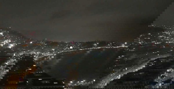 La bufala del carosello di fuochi d’artificio in via Orazio dopo Juventus-Napoli | VIDEO