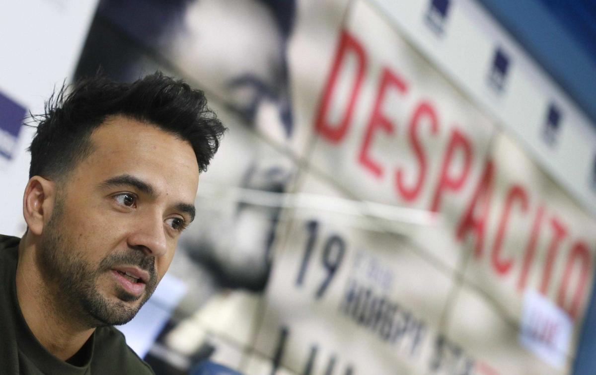 Il video di Despacito, fresco di record su Youtube, sparisce dopo un attacco hacker article-post