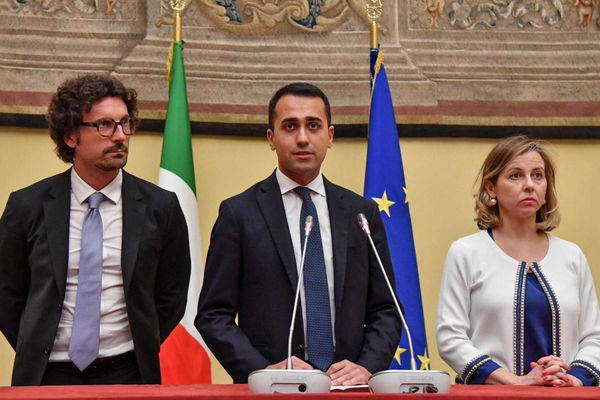 Di Maio a Montecitorio: «Discorso chiuso con Salvini, ora aspettiamo il PD»