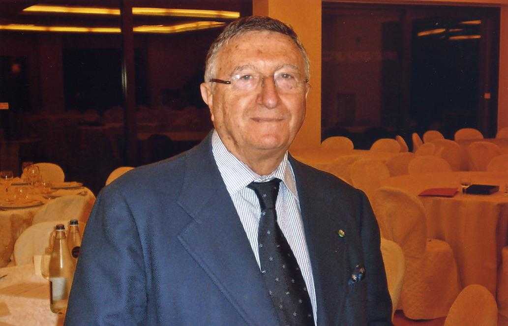 Il virologo Giulio Tarro: «L’obbligo vaccinale è operazione da Big Pharma» article-post