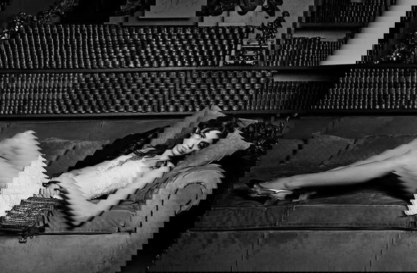 Il web se la prende con Chanel perché la figlia di 16 anni di Cindy Crawford è «troppo svestita»