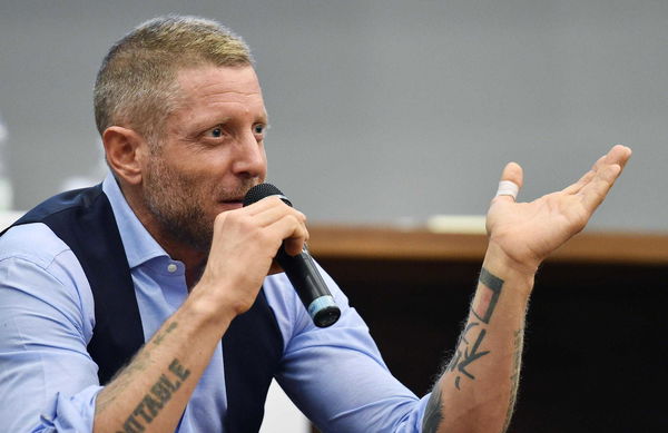 Lapo Elkann si offre come soluzione gratis per il governo