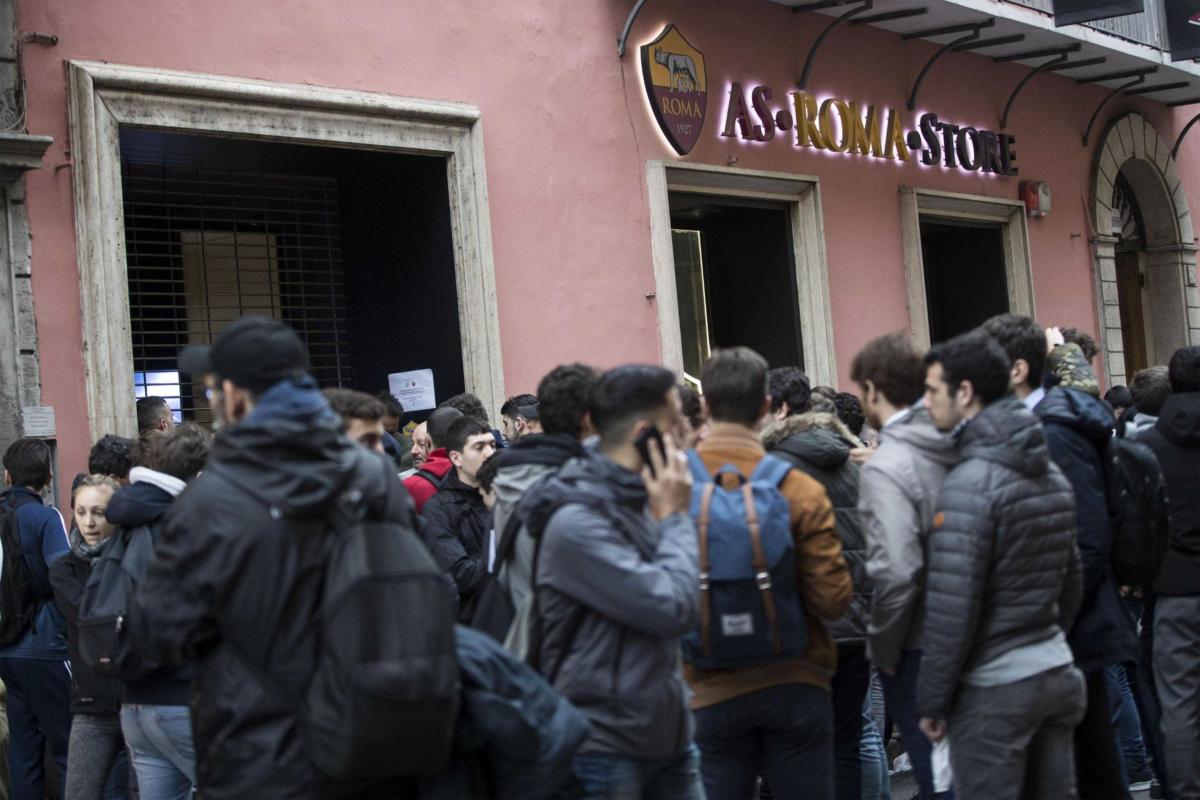 Roma-Liverpool. Presentato esposto per il bagarinaggio dei biglietti article-post