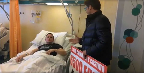 La Lega compie un blitz nell’ospedale dove è ricoverato un ladro albanese ferito | VIDEO