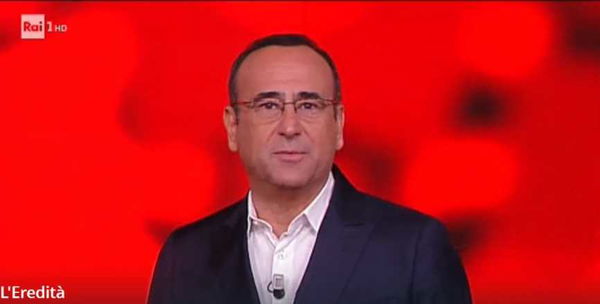 Carlo Conti ricorda commosso Fabrizio Frizzi all’Eredità