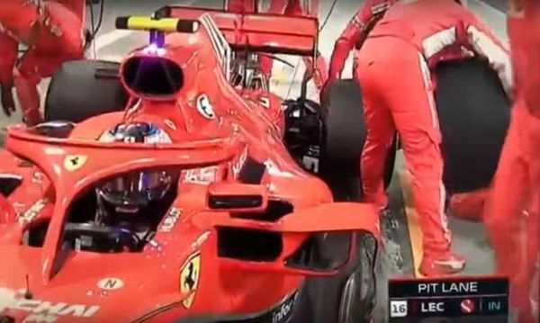 Incidente al box Ferrari: il meccanico investito da Raikkonen ha tibia e perone fratturati | VIDEO