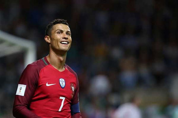 Cristiano Ronaldo produrrà una serie tv per Facebook