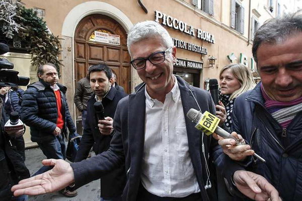 Il senatore M5S Morra su Facebook parla di «rincoglionimento» di Berlusconi