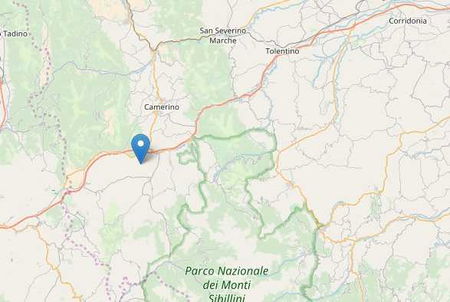 Il Centro Italia che trema, nella notte nuove scosse di terremoto nel Maceratese article-post
