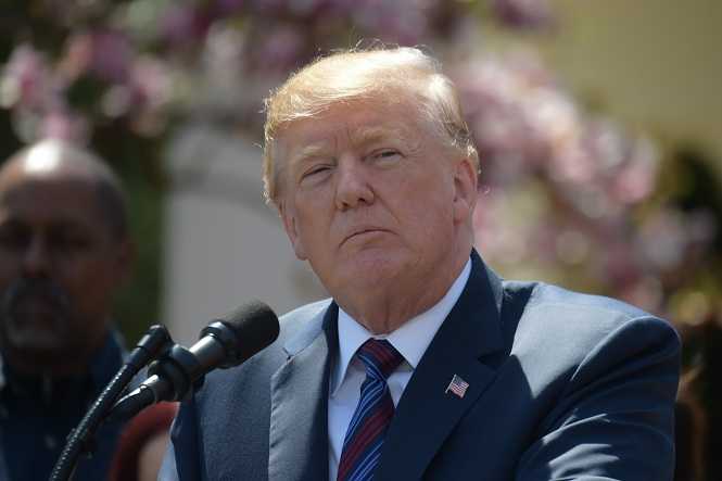 L’ex direttore dell’Fbi su Trump: «È un bugiardo seriale e tratta le donne come fossero carne» article-post