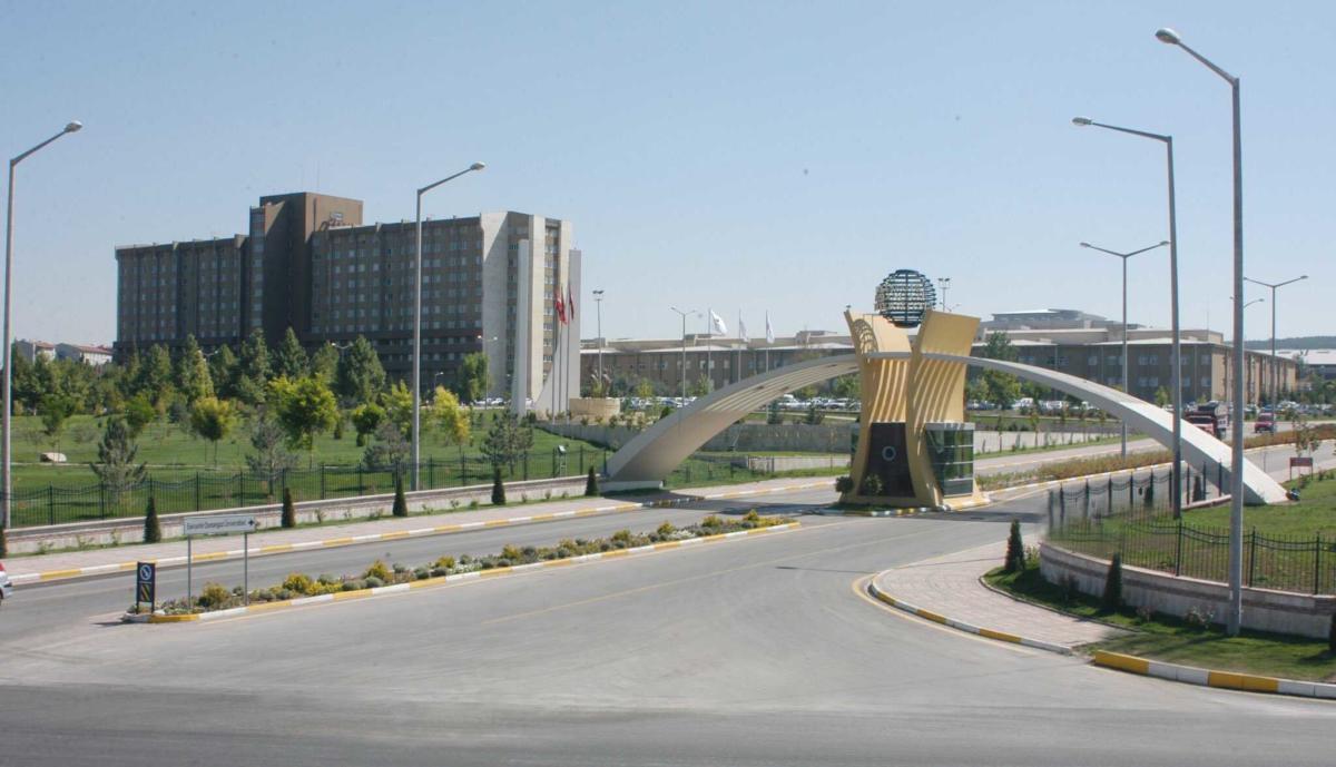 Sparatoria in un’università della Turchia, 4 morti e assalitore arrestato article-post