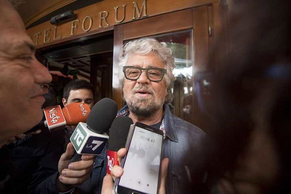 Beppe Grillo propone un doppio euro, Euro Nord ed Euro Sud