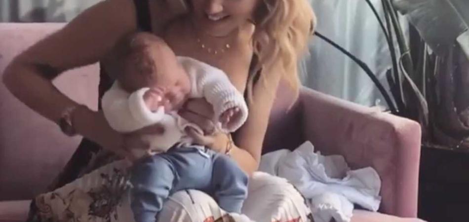 Chiara Ferragni contro mamma pancina