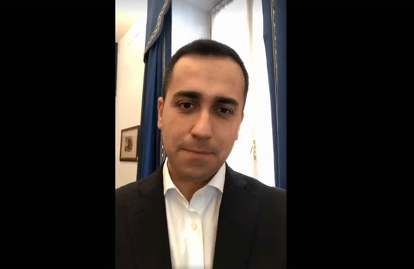 Governo, Di Maio apre al nuovo accordo con la Lega: «Savona in squadra»