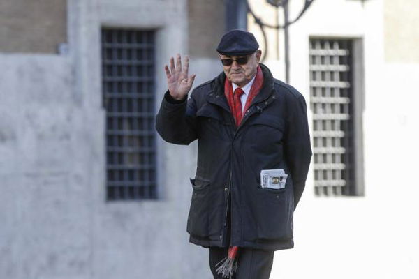 Il senatore M5S Elio Lannutti dice che il governo con la Lega è il «tradimento di un sogno»