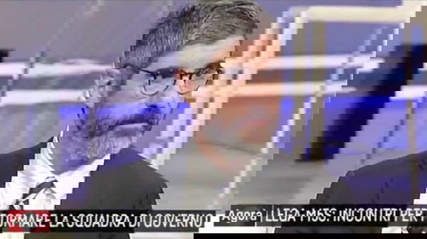 Gianni Riotta scivola sull’articolo 1 della Costituzione | VIDEO