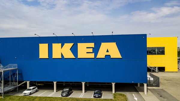La denuncia di una coppia di Padova: «Il nostro bambino autistico è stato discriminato da Ikea»