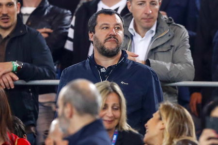 Matteo Salvini ha un k-way Pivert, la marca di abbigliamento che piace ai neofascisti article-post