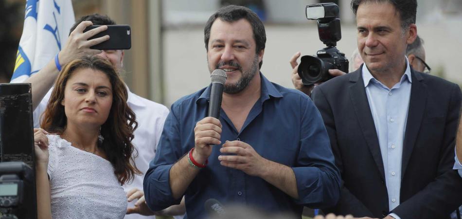 Matteo Salvini sacrosante ferie