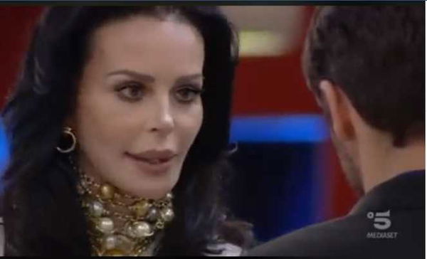 Luigi Favoloso lascia il Grande Fratello dopo lo scontro con Nina Moric