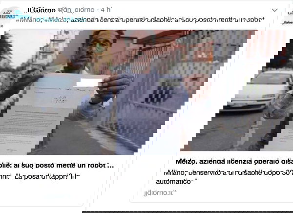 L’uomo licenziato e sostituito da una macchina si era infortunato nella stessa azienda che lo ha mandato a casa