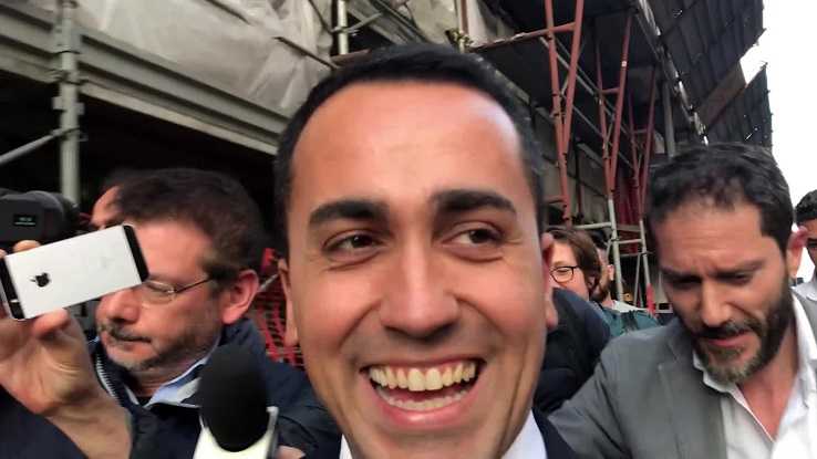 Scanzi invita Di Maio a ridere di meno per il governo con Salvini article-post