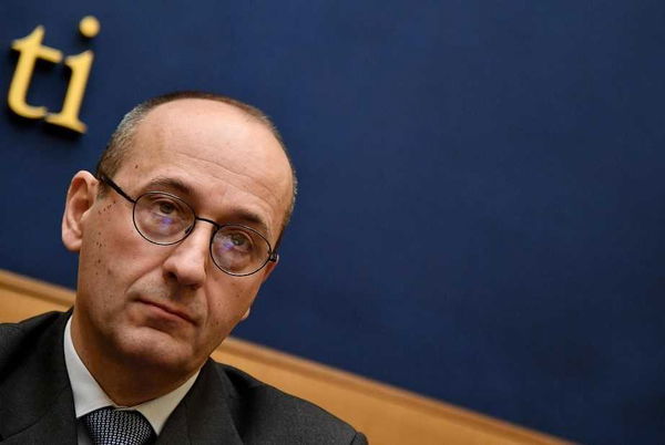 Bagnai all’Economia era peggio di Savona per garantire la permanenza dell’Italia nell’euro