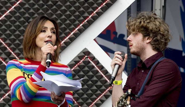 Le polemiche contro Ambra Angiolini per il concerto del Primo Maggio