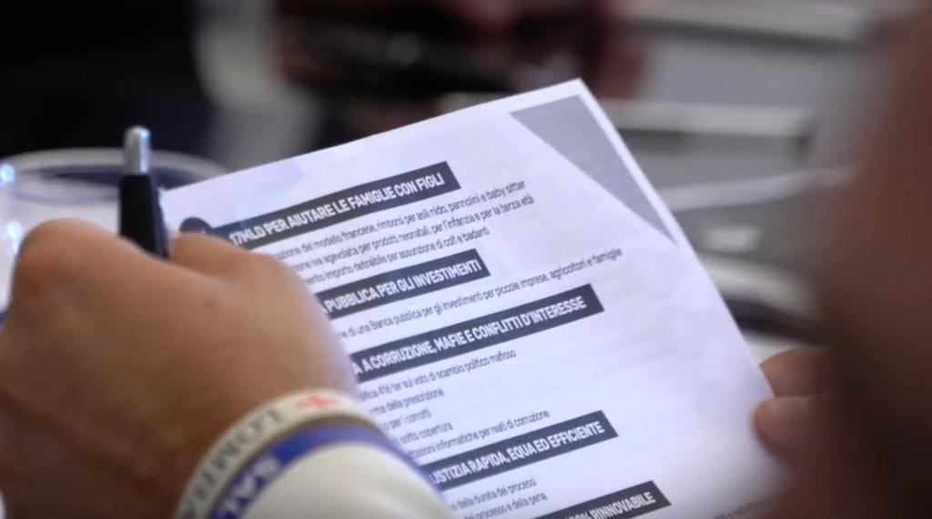 casalino coordina governo