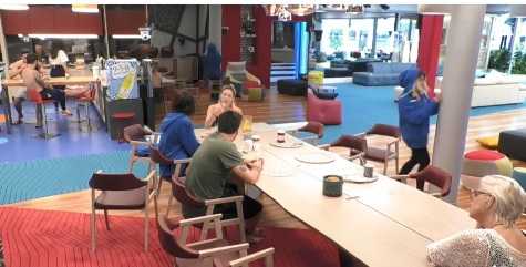 Grande Fratello: Consilia, Acqua Santa Croce e Caffè Borbone non sponsorizzano più