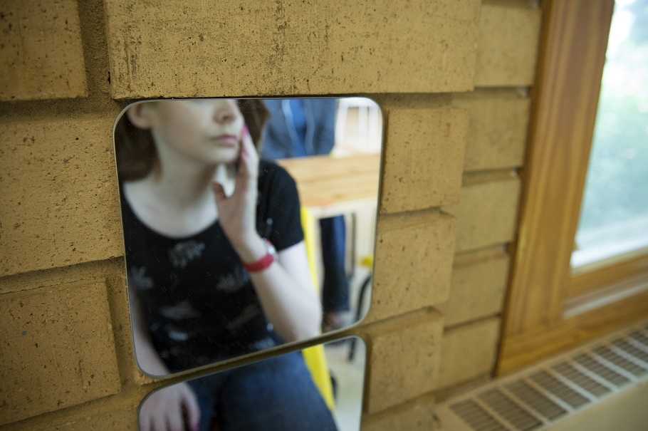 Roma, minorenne liberata dalle forze dell’ordine: «Segregata in casa perché lesbica» article-post