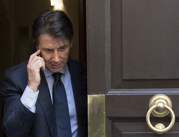 Conte su Savona: «Con lui un incontro di un’ora e mezza, mai parlato di uscita dall’euro»