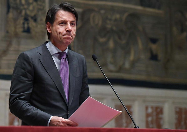 Governo, Conte chiude le consultazioni: «Ministri politici»
