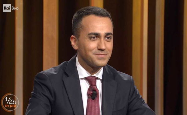 Il passo indietro di Di Maio: «Sì a un premier scelto con Salvini per un governo M5S-Lega»