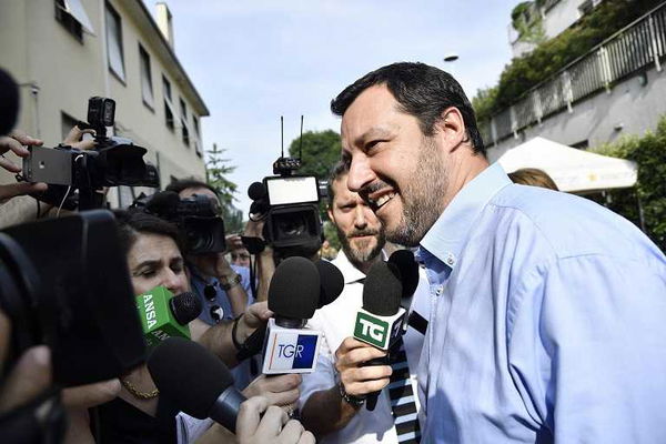 Salvini non sa se tornerà il vecchio centrodestra. E non sa se M5S e Lega saranno alleati