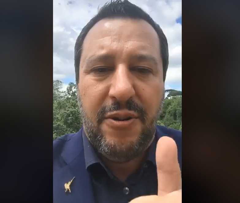 Matteo Salvini vuole il Viminale. «Disposto a un passo di lato» article-post