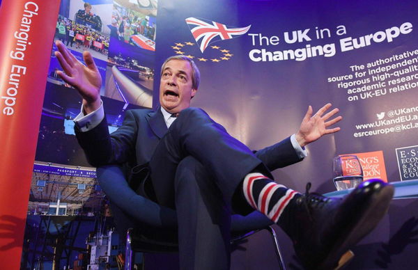 Un sogno che diventa realtà, il populista Nigel Farage esulta per il governo Lega-M5S