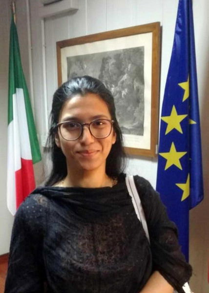 È tornata in Italia Farah, la ragazza portata dalla famiglia in Pakistan per costringerla ad abortire article-post