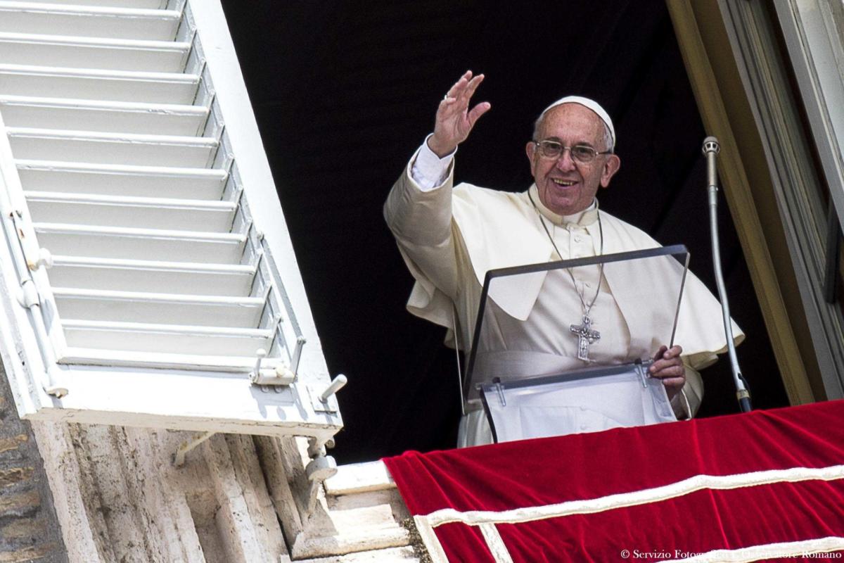 Francesco, il papa "eretico" che non piace agli ultra conservatori