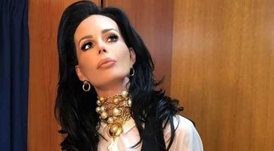 Nina Moric nega di essersi rifatta il naso dopo la sua comparsata al Grande Fratello