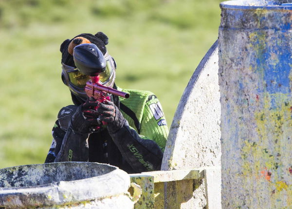 La guerra del paintball ha già fatto una vittima di 19 anni