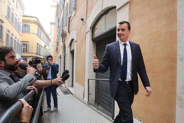 Rocco Casalino accompagnerà Giuseppe Conte al governo