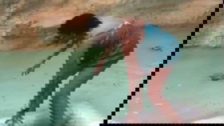 La concorrente del GF15 Aida Nizar fa il bagno nella Fontana di Trevi e viene multata: «Ma io lavoro per la tv» | VIDEO article-post