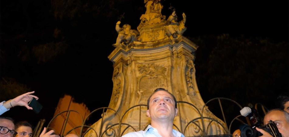 Cateno De Luca maggioranza