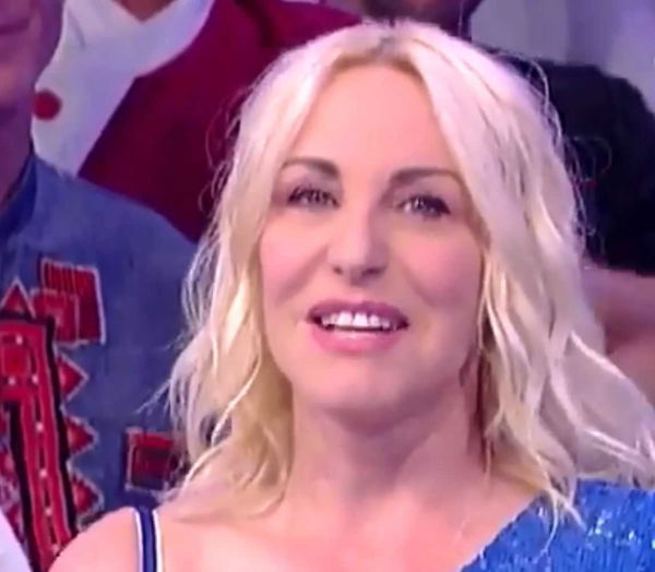 L’addio di Antonella Clerici alla Prova del Cuoco con frecciatina a Barbara D’Urso?