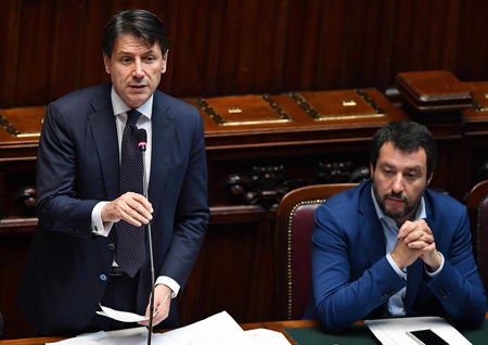 Giuseppe Conte chiede scusa a Mattarella per gli insulti al fratello article-post