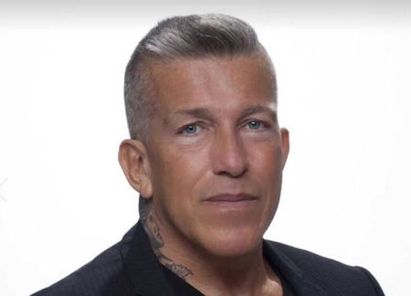 Consigliere di CasaPound partecipa al Pride di Mantova, il movimento di estrema destra lo espelle article-post