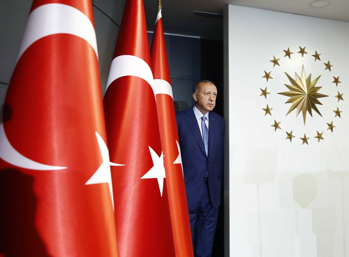 L’uomo che si è fatto sultano, Erdogan in Turchia non ha rivali article-post