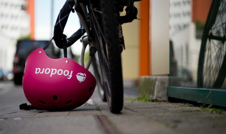 Che cosa prevede la carta dei valori per i rider del food delivery